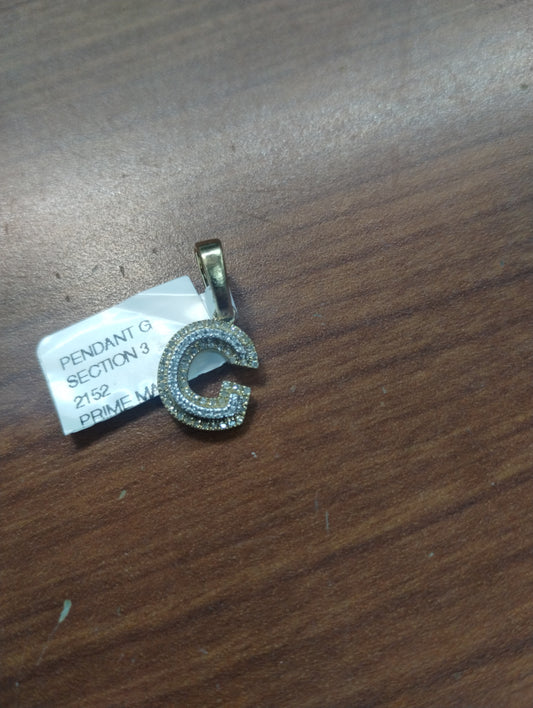 10K Yellow Gold G Pendent 0.1 ctw Natural Diamond
